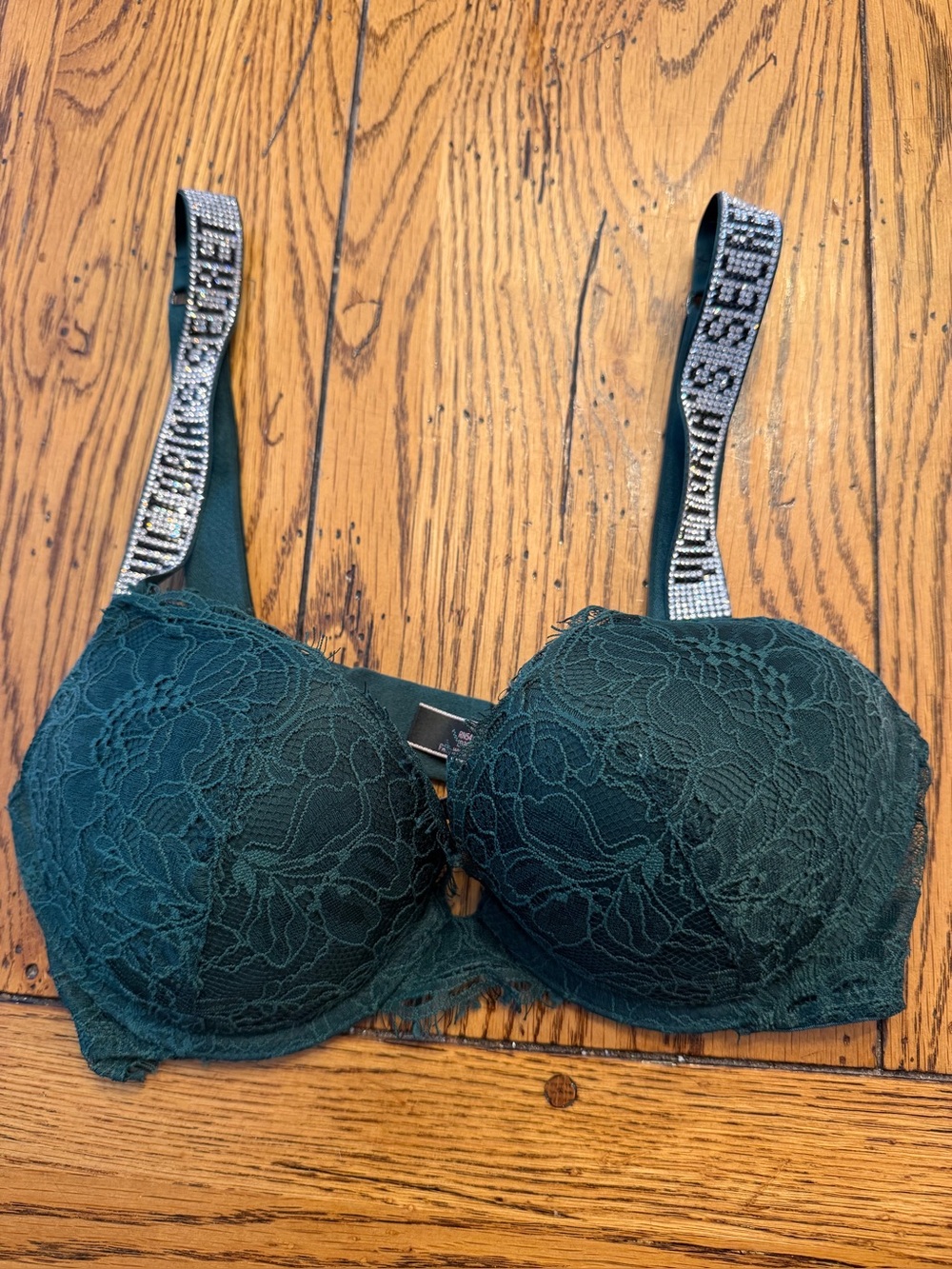 Victoria's Secret Emerald Lace Push-Up Bra with Branded Straps 32C